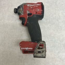 Milwaukee fuel quarter inch impact driver tool only