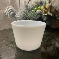 Vintage McKee White Bowl /Canister