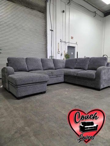 ‼️Liquidation Sale‼️ Coddle Aria Sleeper Sectional Couch(Free Delivery)