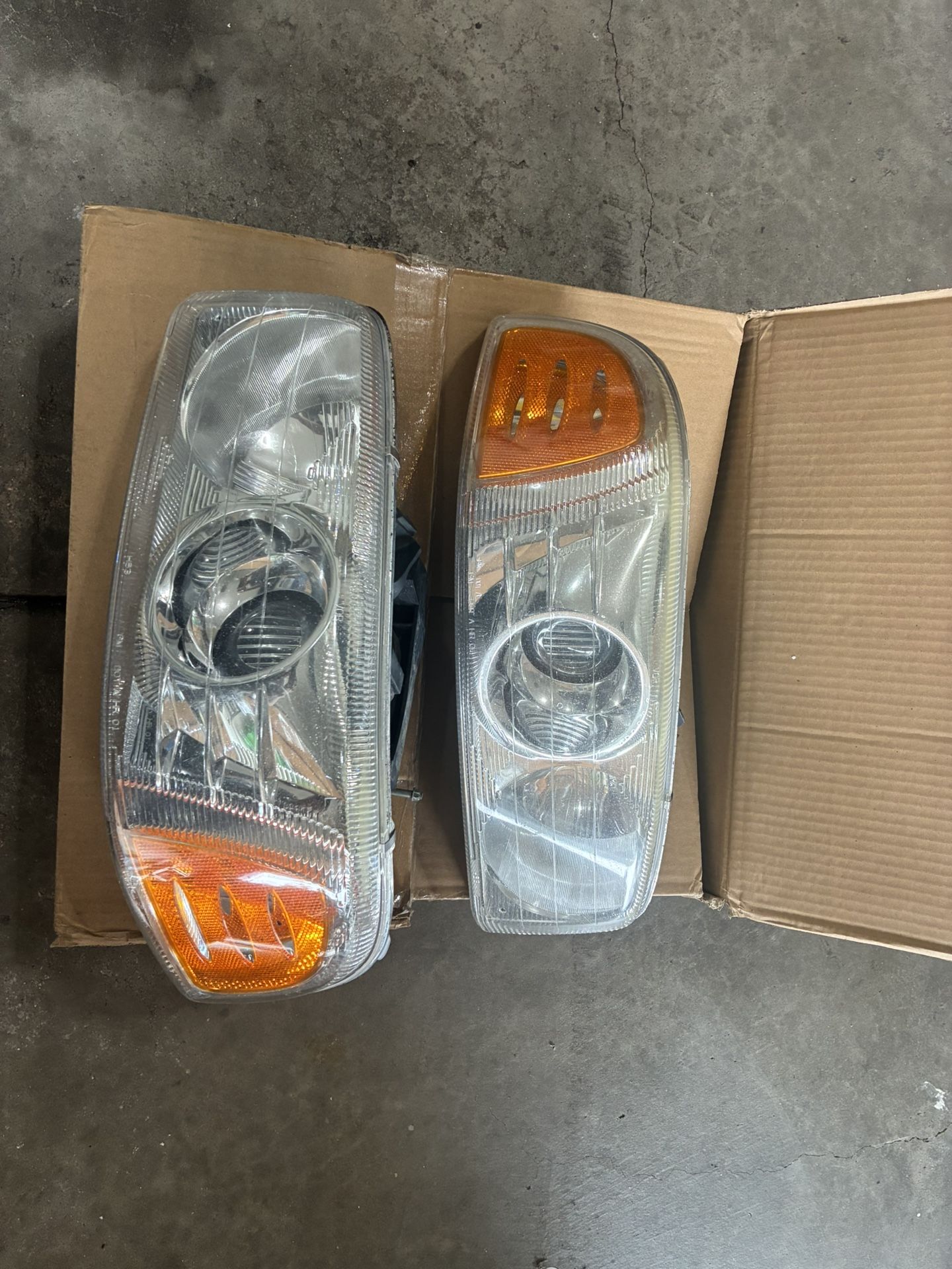 Yukon Denali Head Lights