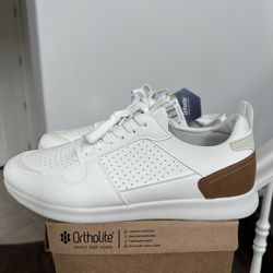 Men’s Sneakers brand STEVE MADDEN 