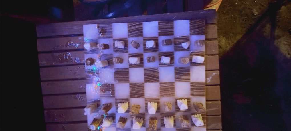 1970s Vintage Hand Made Onyx Chess Set & Board