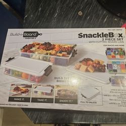Snacklebox 2 Piece With 2 Cutting Board Lids