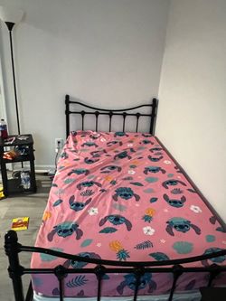 Black Metal Twin Bed Frame plus mattress