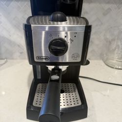 DeLonghi Espresso Machine