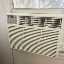 Powerful Window Small Air Conditioner 