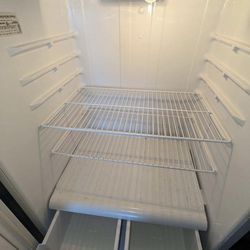 Top Freezer Refrigerator