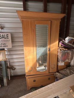 Armoire