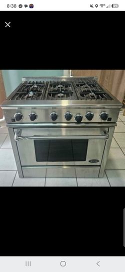36in gas stove in good condition