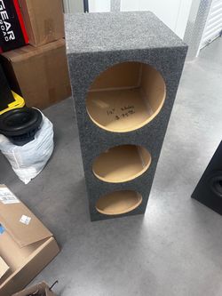 3 hole 12” subwoofer enclosure
