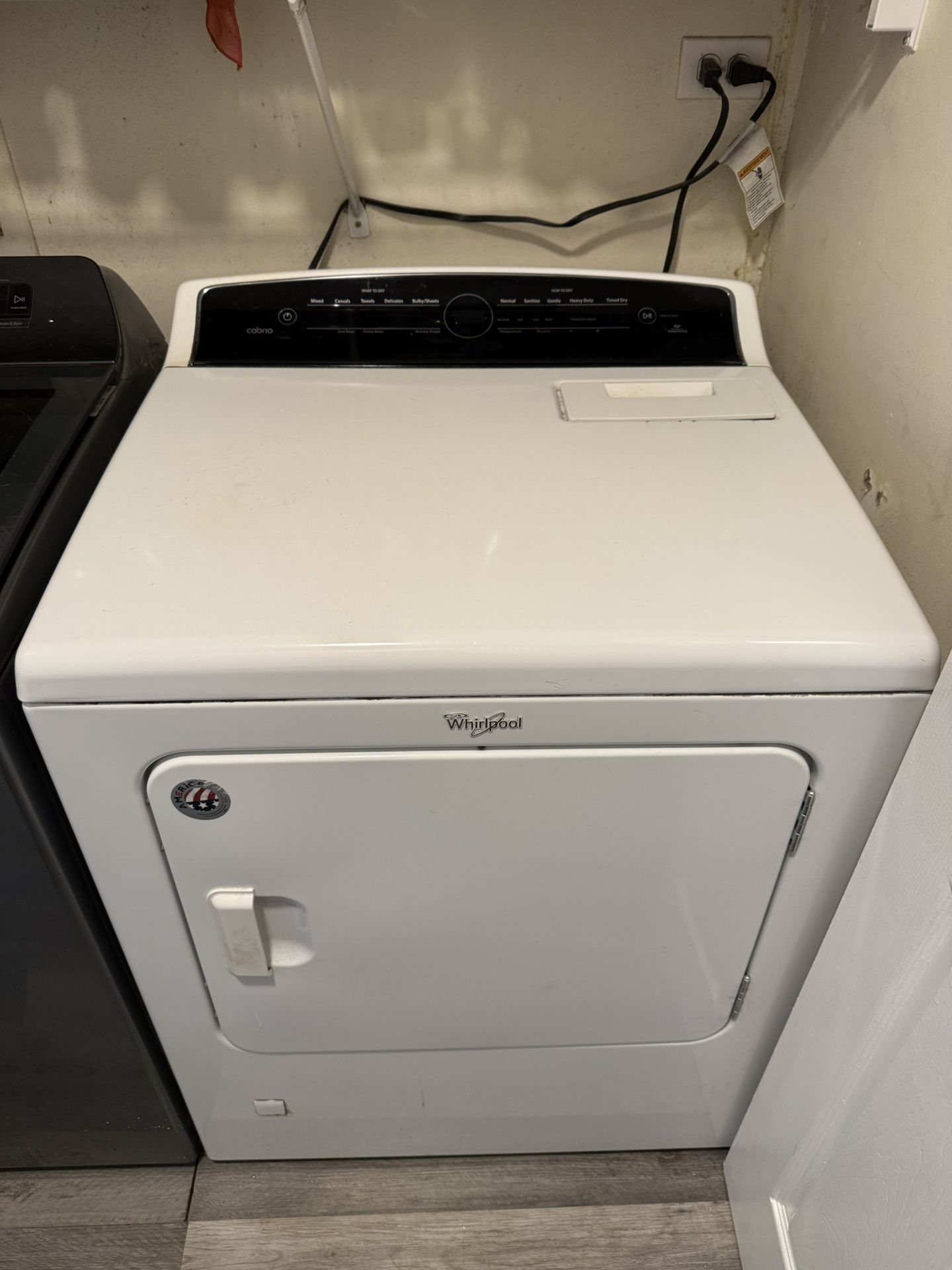 Whirlpool Gas Dryer WGD7000DW2