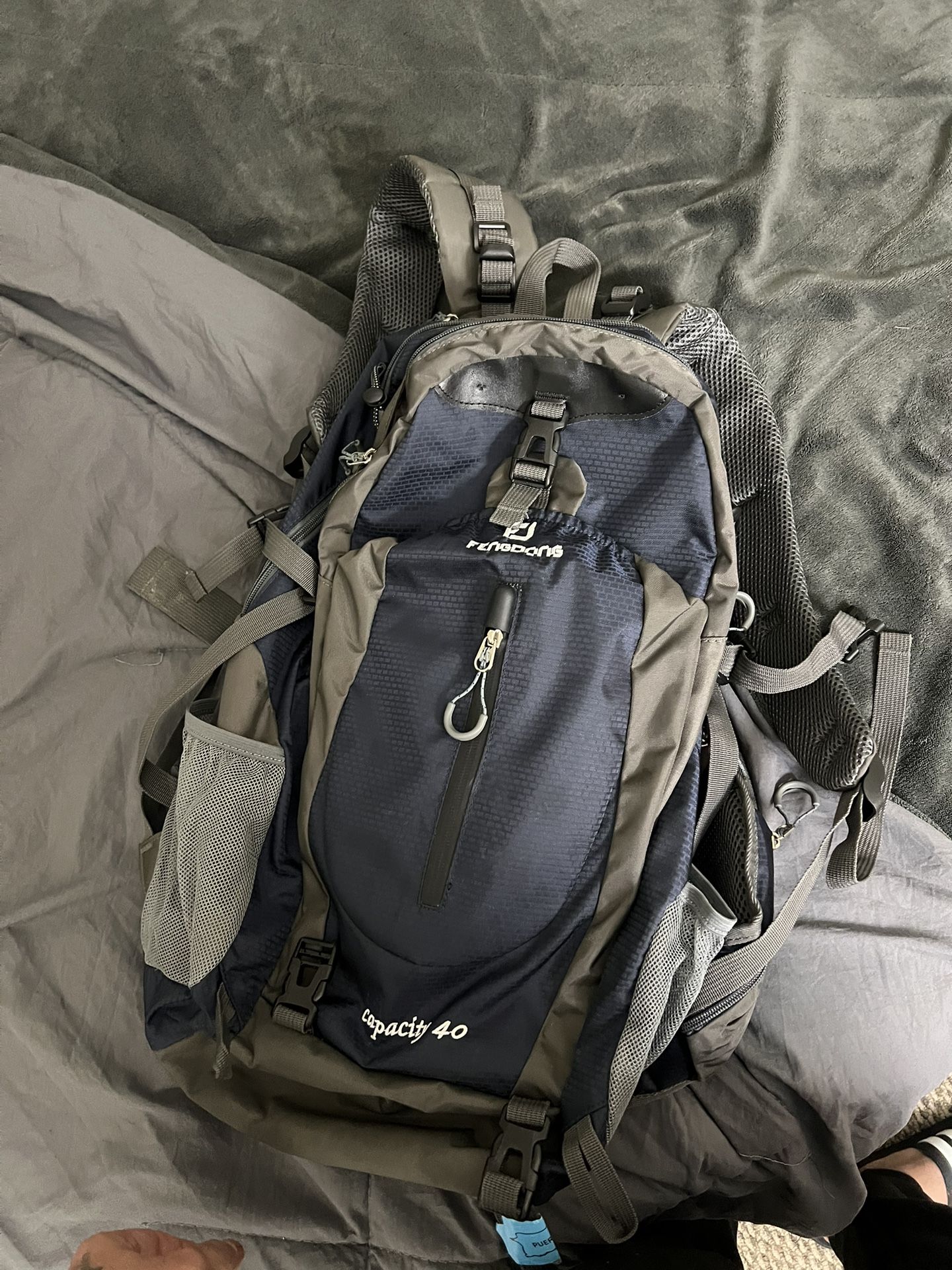 Fengdong Hiking backpack 🎒