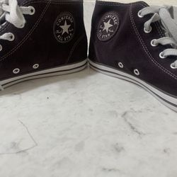 Converse Dark Gray Suede Size 9