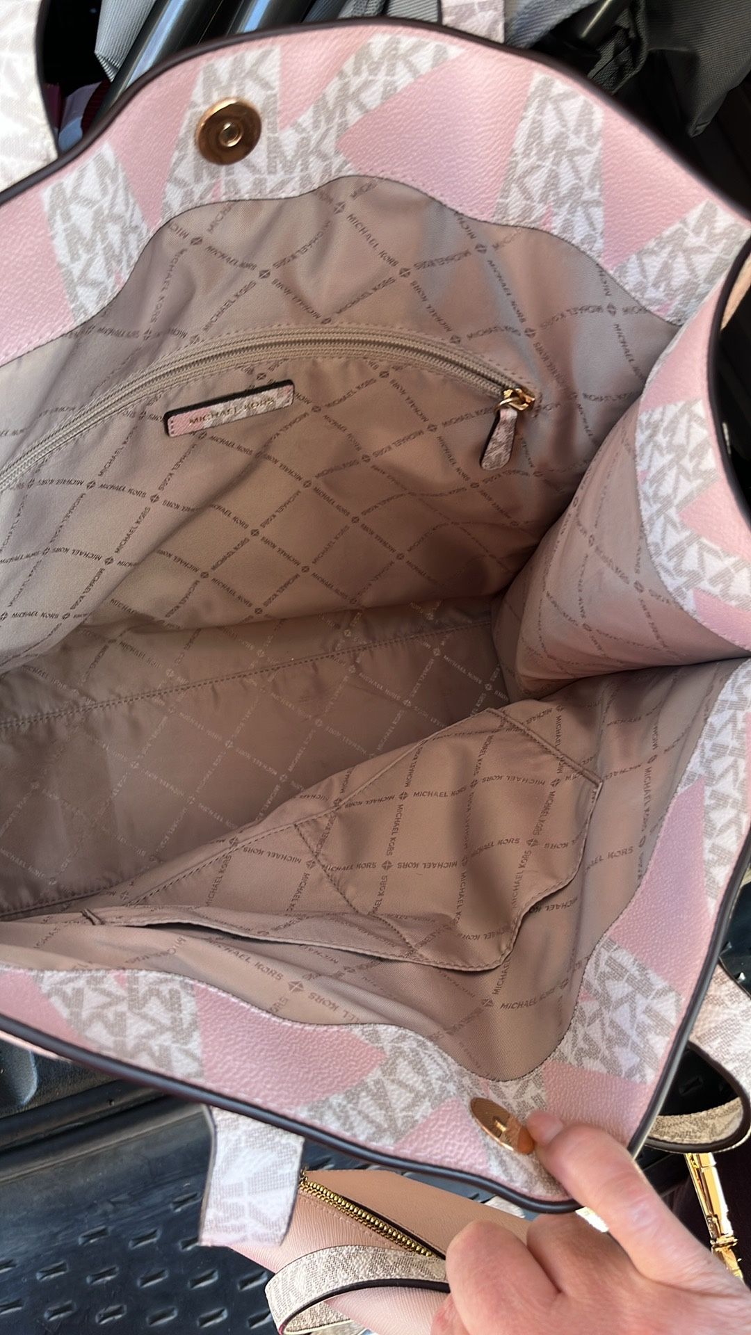 Michael kors Bag And Wallet 