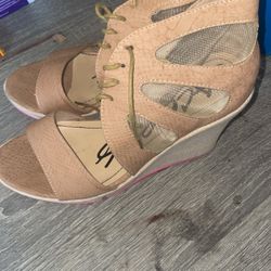 Tan Heels