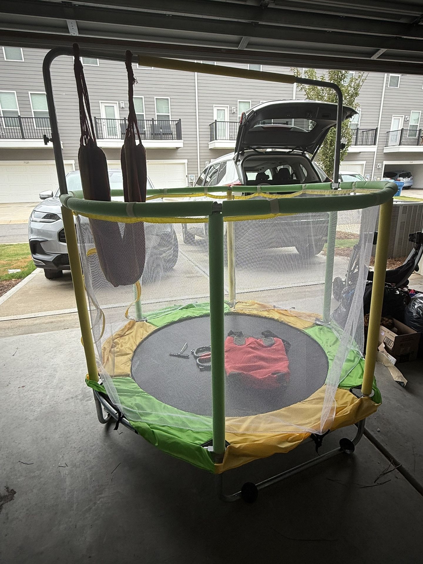 Trampoline