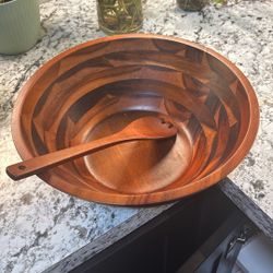 Salad bowl