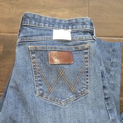 Wrangler Men's 32 Waist Western Denim Jeans Wranglers Priced Separately $20 Each Excellent Condition PRICE Is Firm Cash Only 