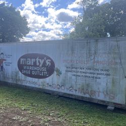 Enclosed Trailer(28x8)