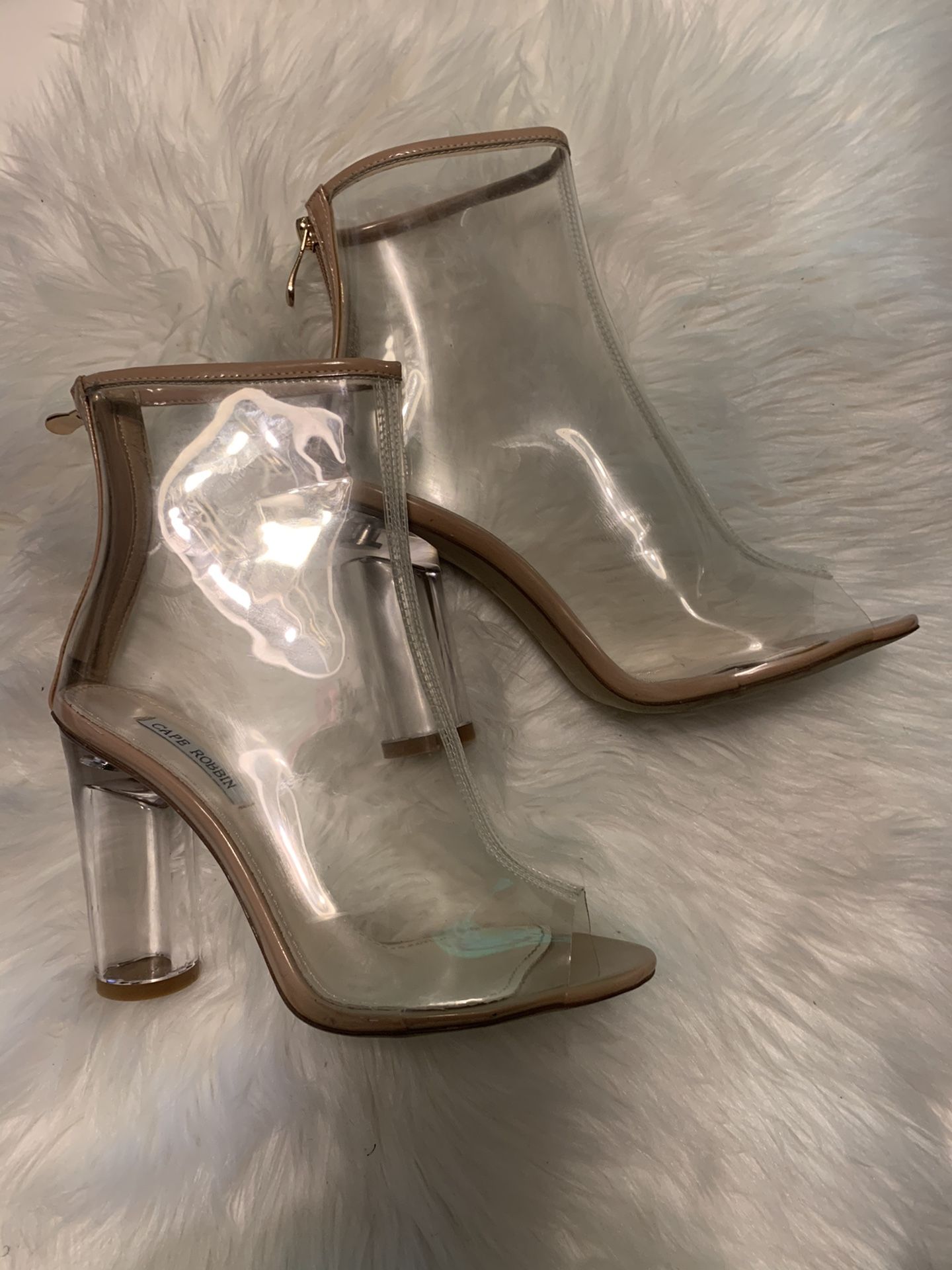 Cape Robin clear boots