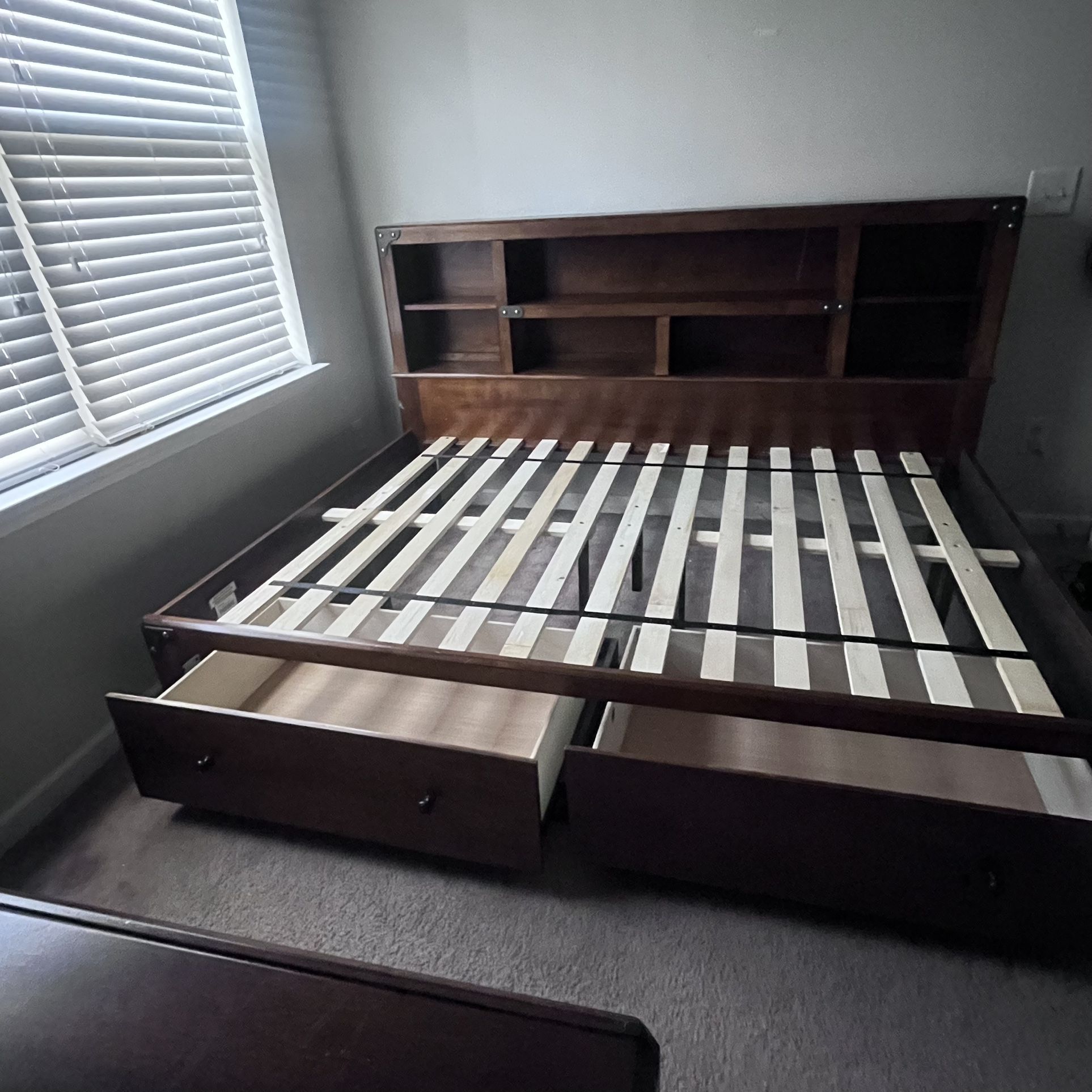 Full Size Bed Set