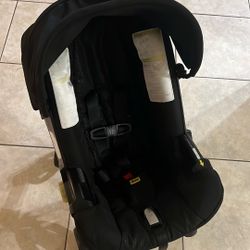 Doona Stroller 