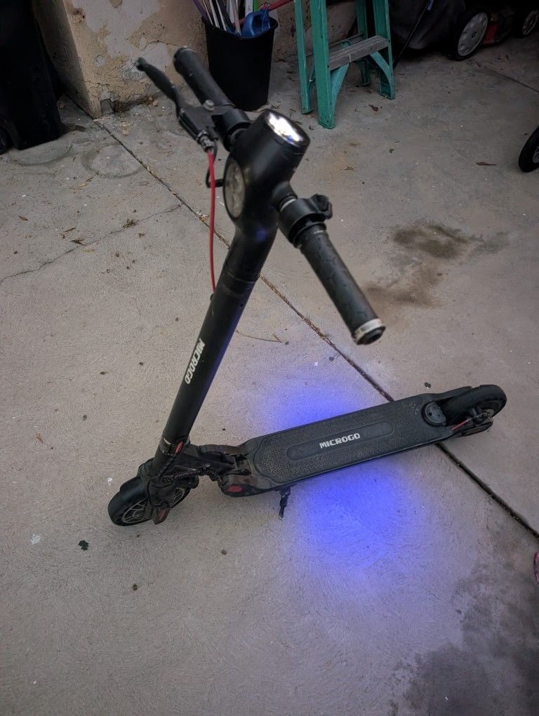 Microgo M5 Scooter