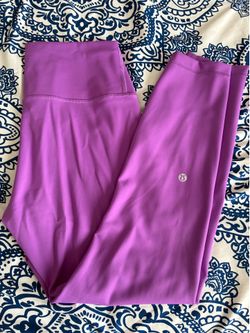 Women’s Lululemon leggings