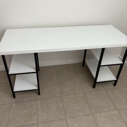IKEA-Desk