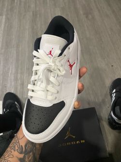 JORDAN COURT CONNECT LOW (GS)