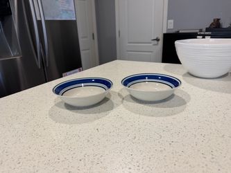 Set of 2 White Ceramic Bowls with Blue Rim
