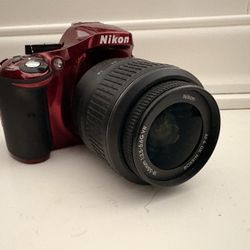 Nikon D5200 Camera (Memory Card Included)