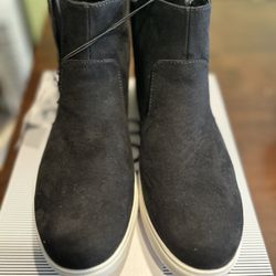 IZOD Mila Suede Ankle Boots- 8.5