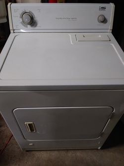 Estate gas dryer works great comes with a one-month warranty
