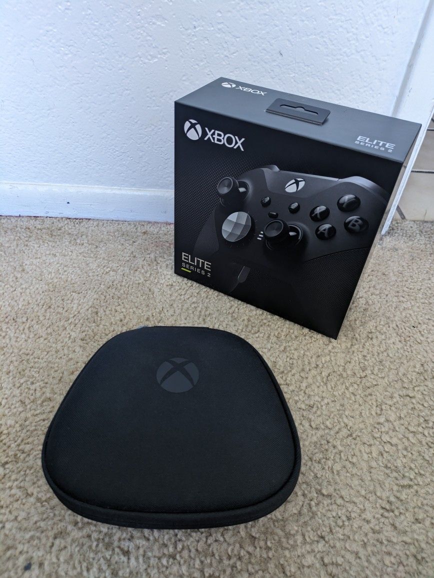 Xbox Elite Series 2 controller