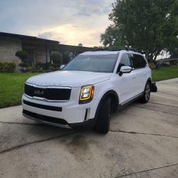 2022 KIA Telluride