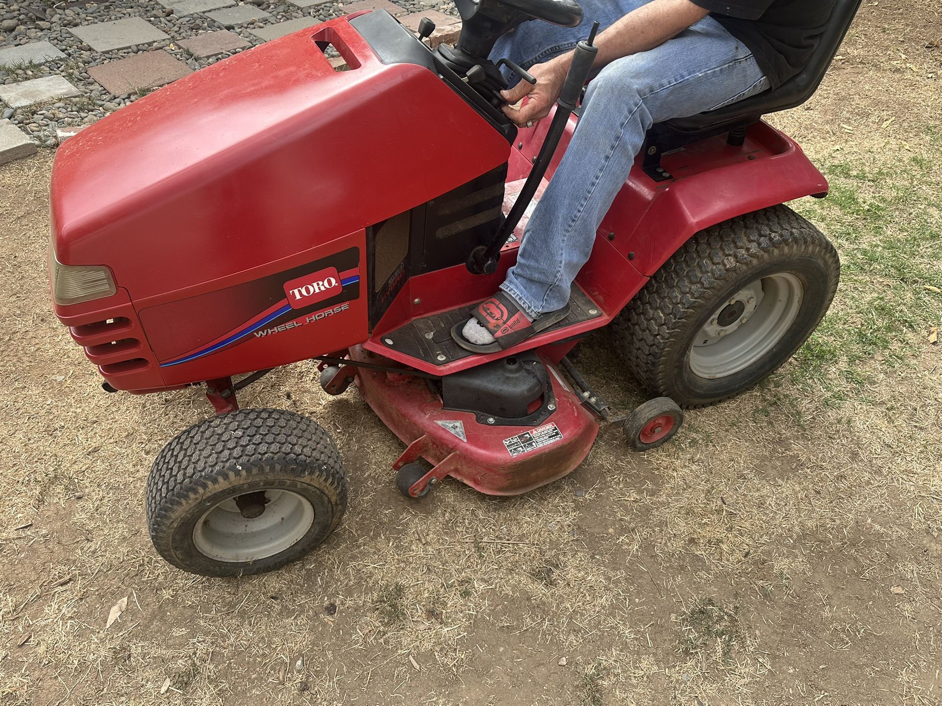 Riding Lawnmower Tractor