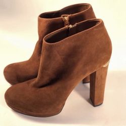 MK Michael Kors Booties Size 7
