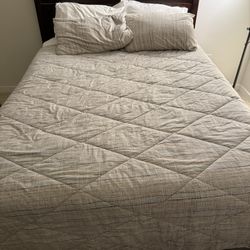 Queen Size Bed And Bed frame 