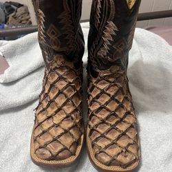 Original fish scale boots 9