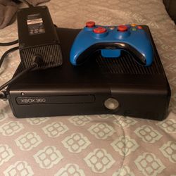 Xbox 360 With One Controller