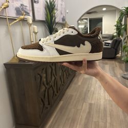 Travis Scott Jordan 1 Low “coldsins” Jack The Ripper Labubu