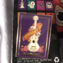 Coco blind box pin ka guitarra