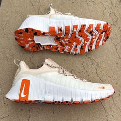 New Nike Free Metcon 6 Soft Pearl White Workout Gym Shoes Women’s 10, Men’s 8.5