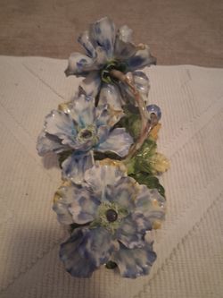 vintage Italian ceramic flowers