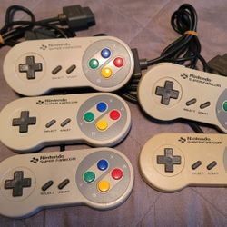 Nintendo Super Nintendo Super Famicon Controllers