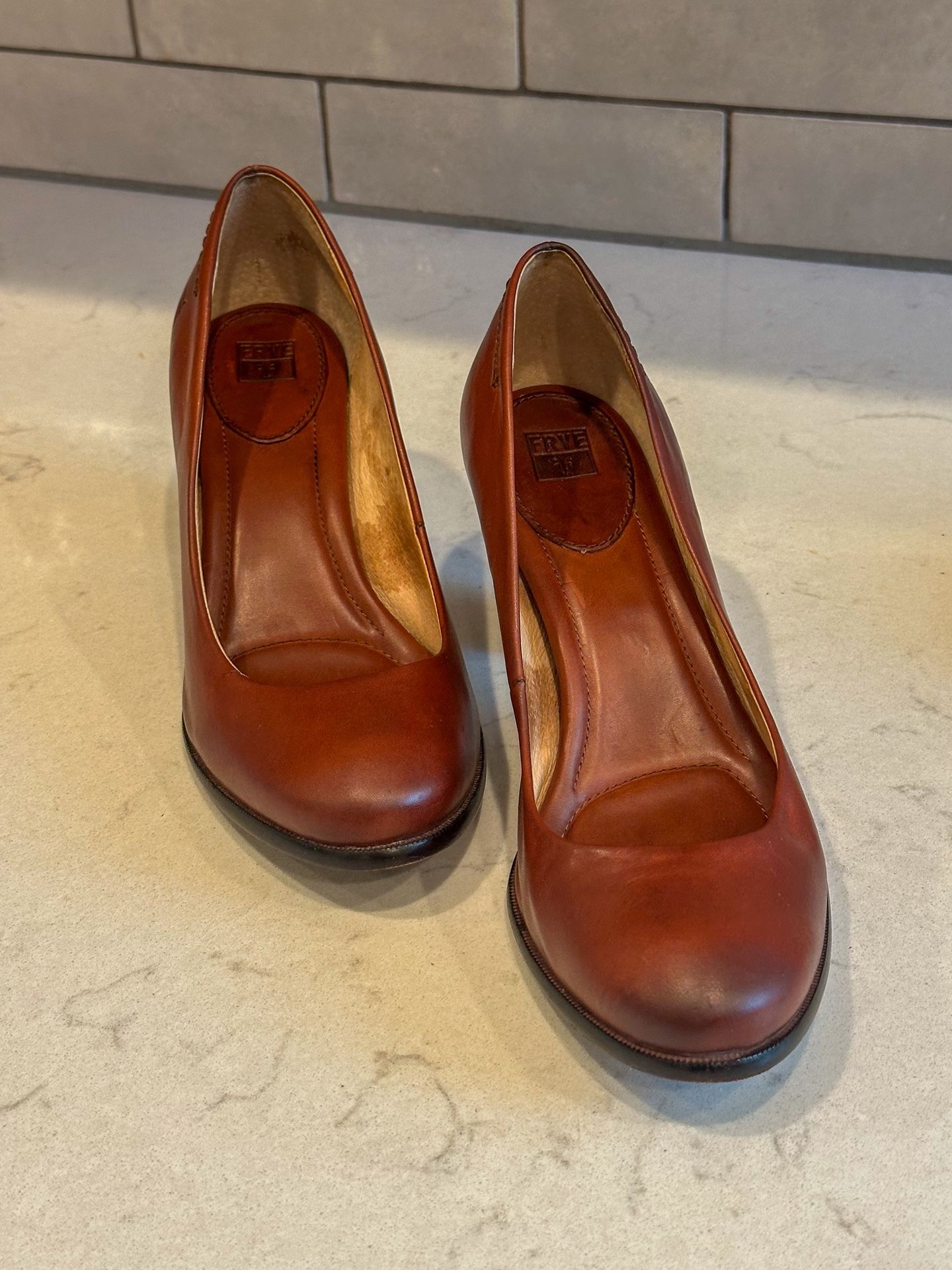 Women’s Frye Shoes
