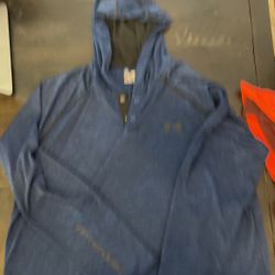 Under Armour Blue Large Long Sleeve Hoodie