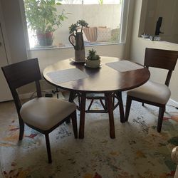 Kitchen Table And 2 Chairs