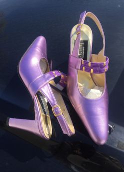 Purple pump size 7